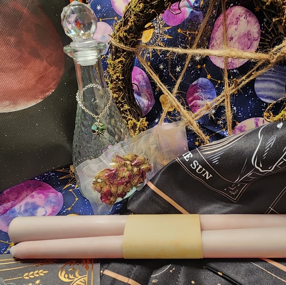 Small Beginners Mystery Witchcraft Supply Box - Picture 6 of 6